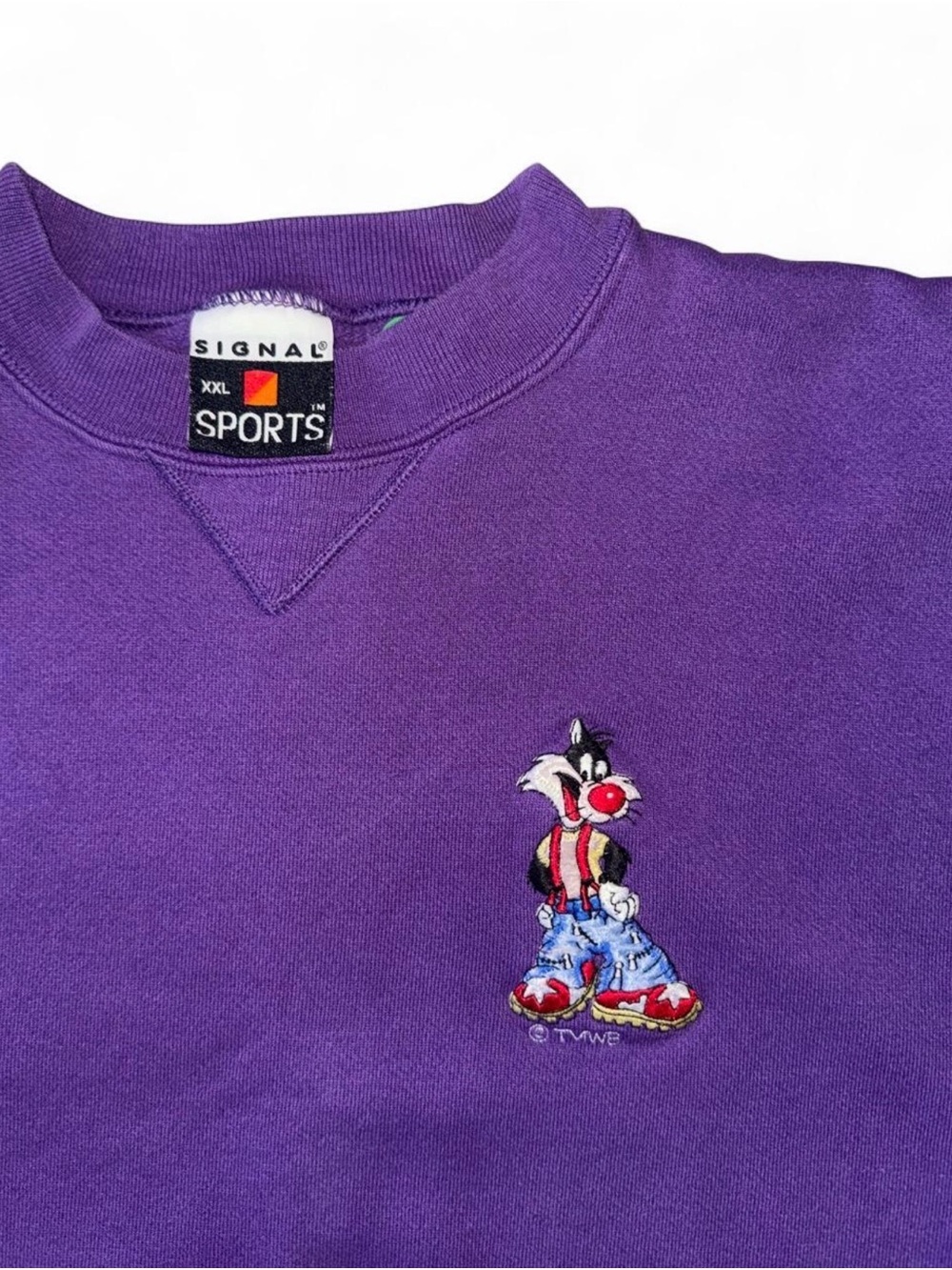 Vintage 90’s Purple Sylvester Embroidered Crewneck Sweater